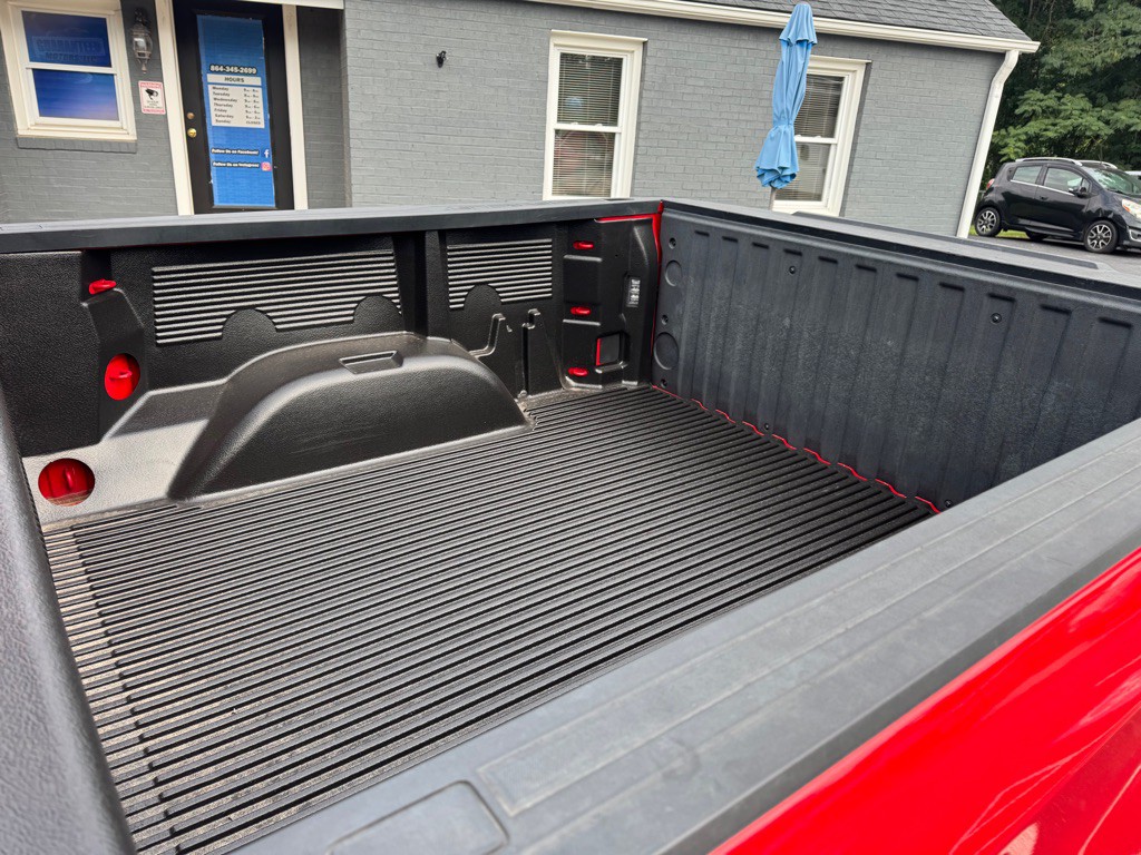 2021 Chevrolet Silverado 1500 Image 9