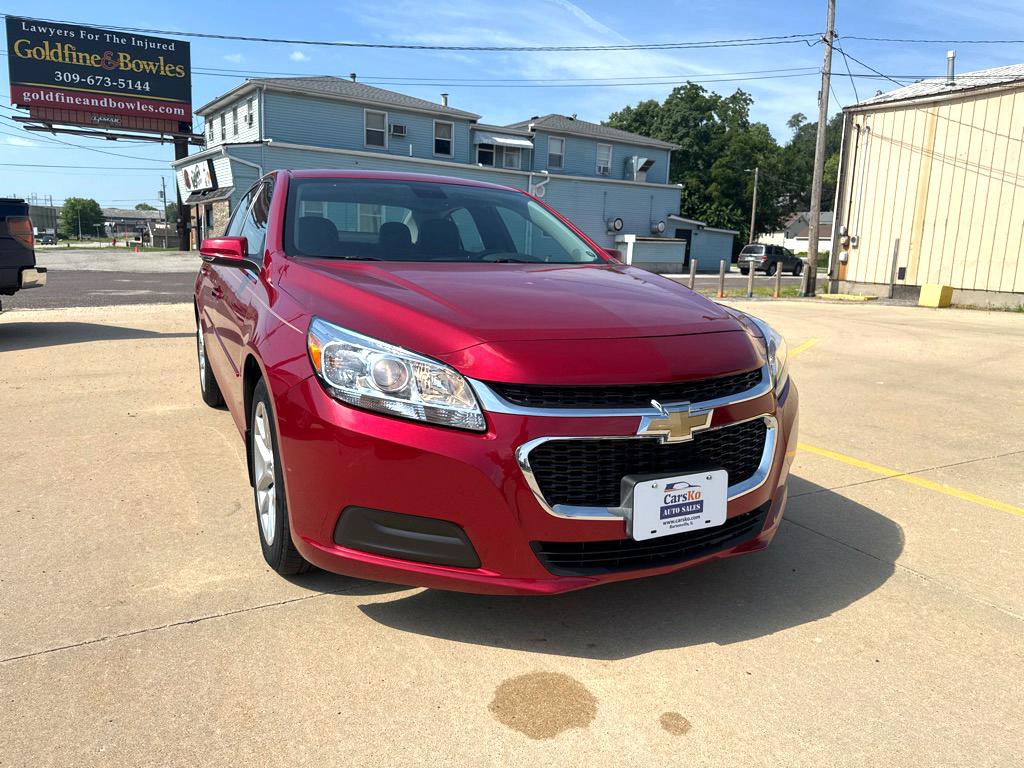 2014 Chevrolet Malibu Image 2
