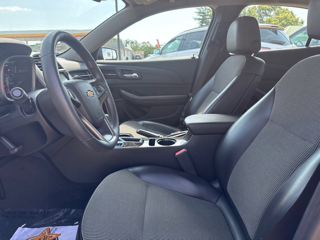 2014 Chevrolet Malibu Image 11