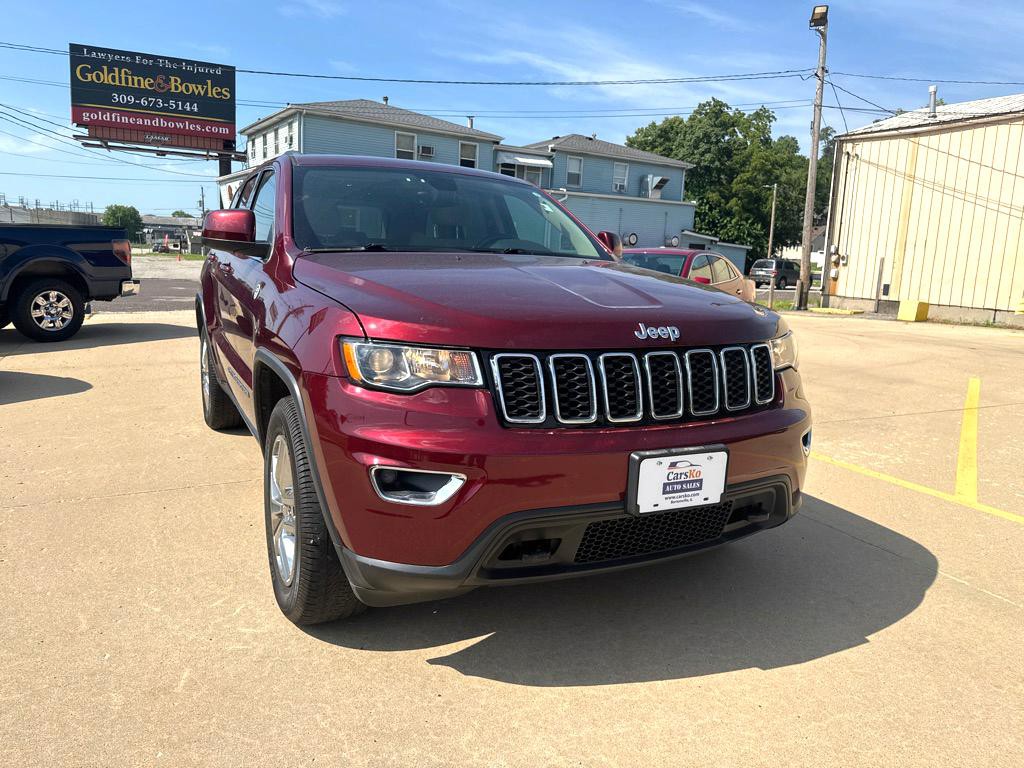 2017 Jeep Grand Cherokee Image 2