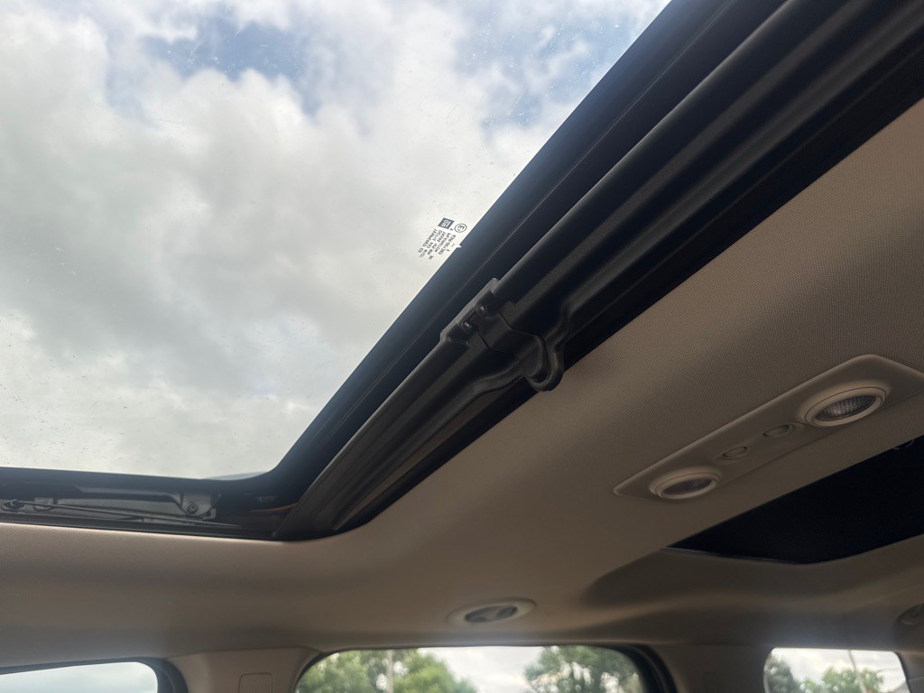 2016 GMC Acadia Image 8