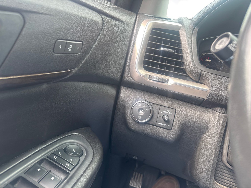 2016 GMC Acadia Image 10