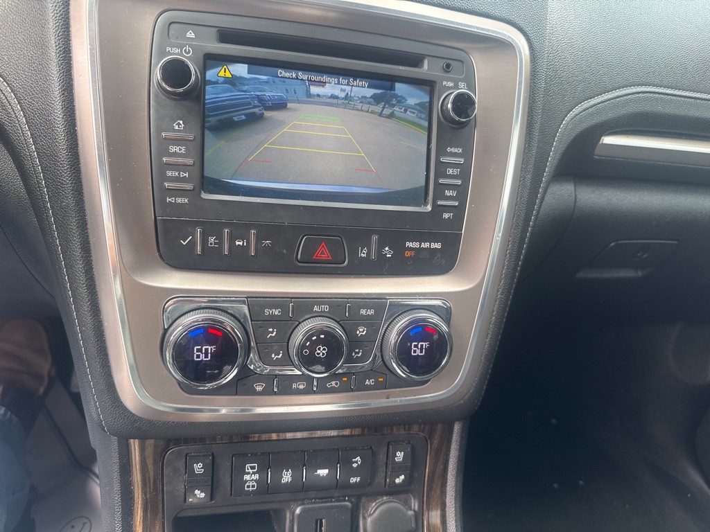 2016 GMC Acadia Image 11