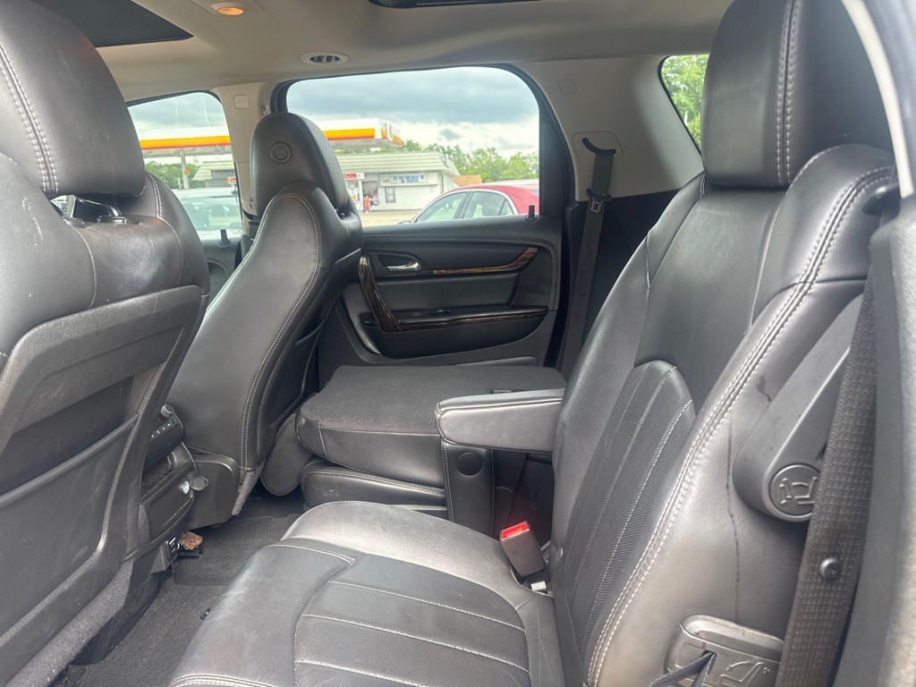 2016 GMC Acadia Image 15