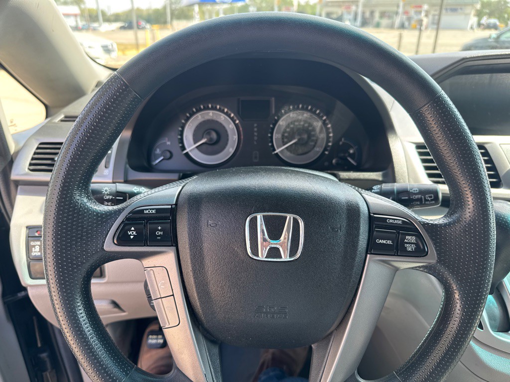 2012 Honda Odyssey Image 5