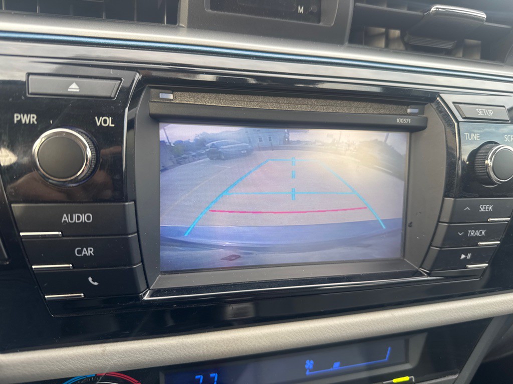 2016 Toyota Corolla Image 7