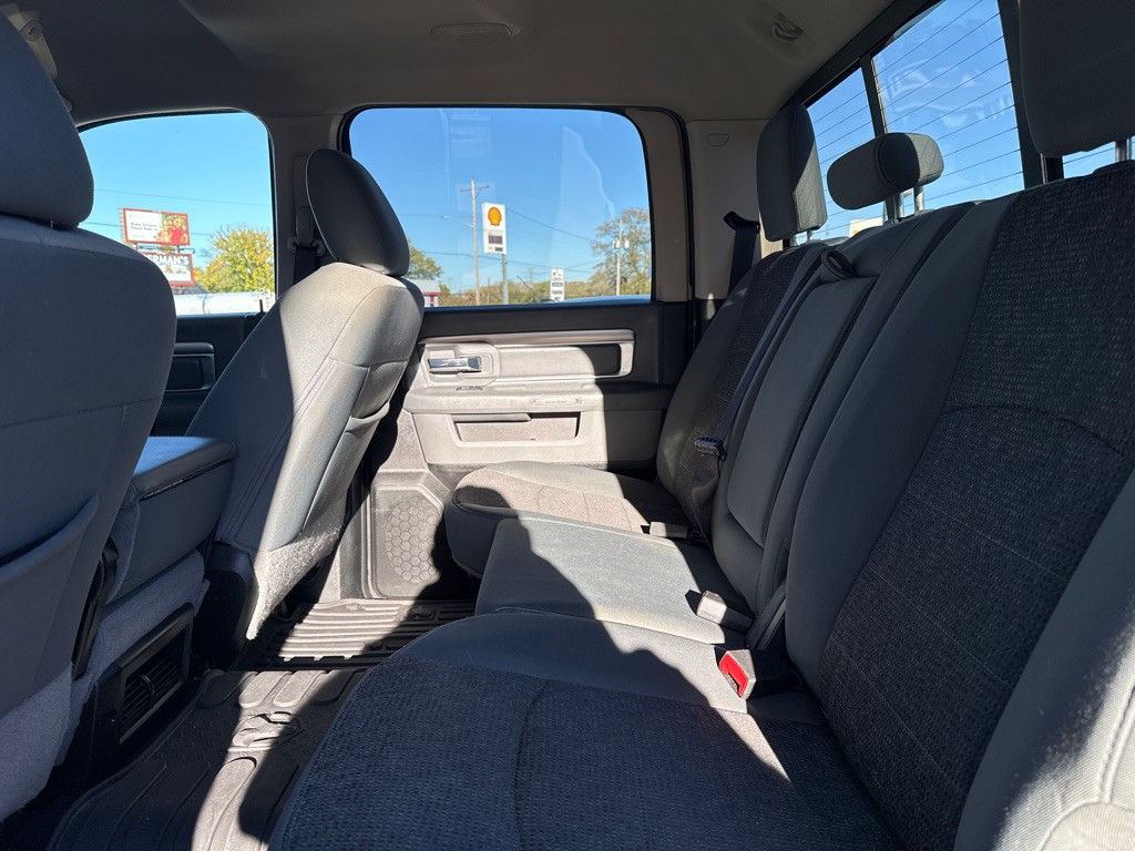 2018 RAM 1500 Image 14