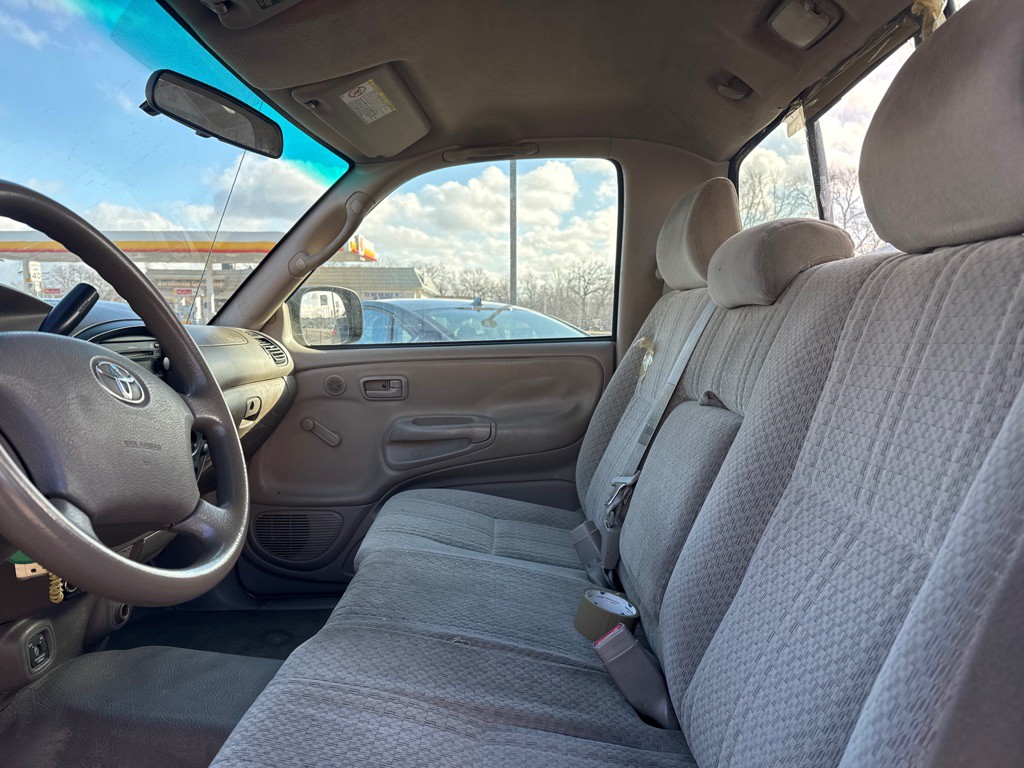 2005 Toyota Tundra Image 6