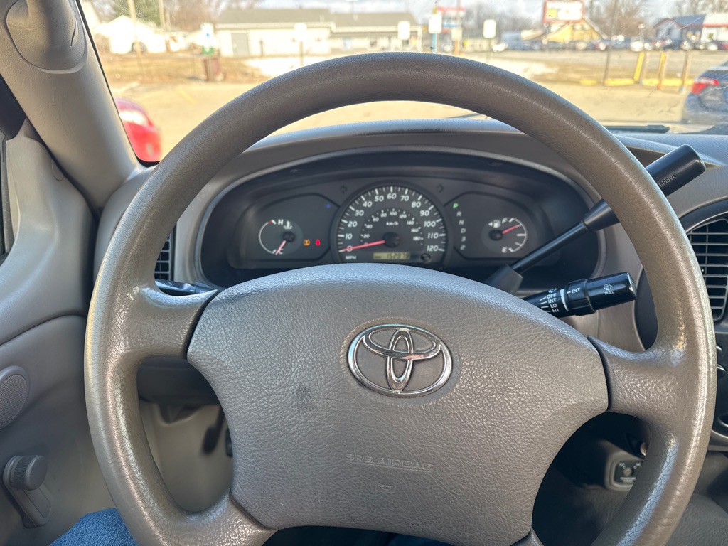 2005 Toyota Tundra Image 8