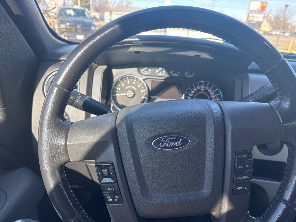 2011 Ford F-150 Image 6