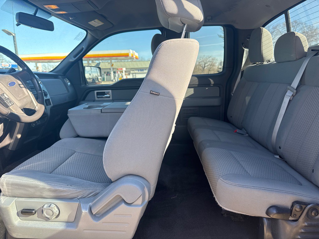 2011 Ford F-150 Image 12