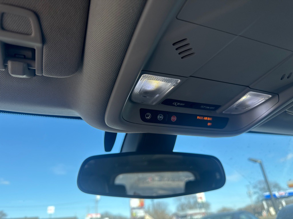 2019 Chevrolet Equinox Image 9