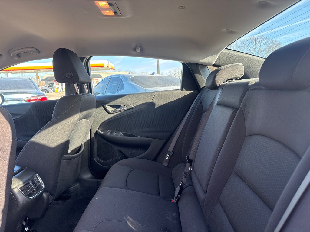 2023 Chevrolet Malibu Image 6