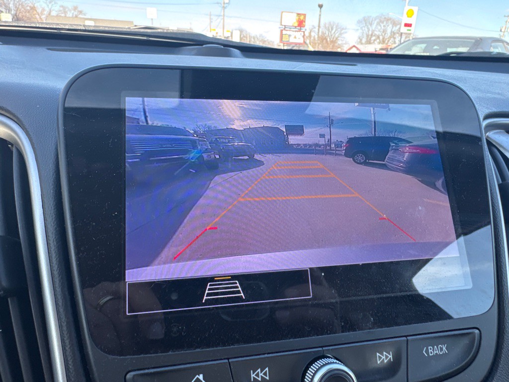 2023 Chevrolet Malibu Image 12