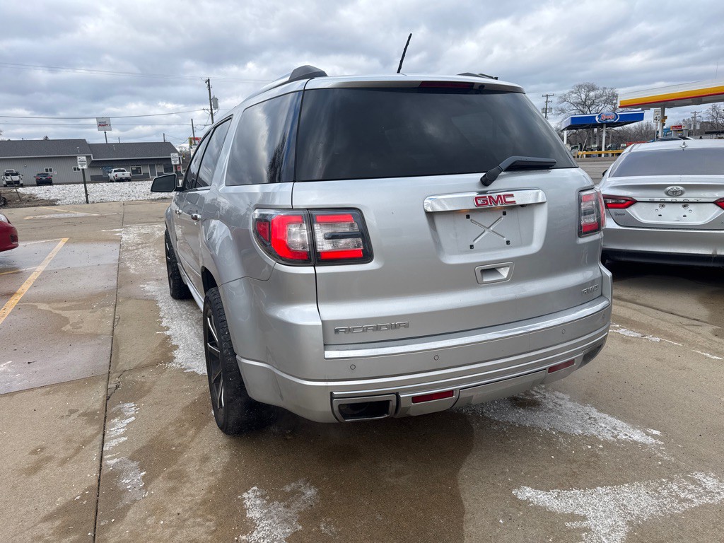 2015 GMC Acadia Image 3