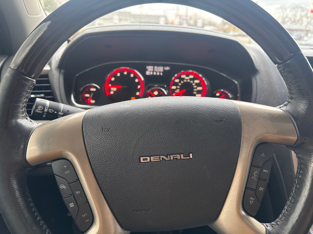 2015 GMC Acadia Image 10