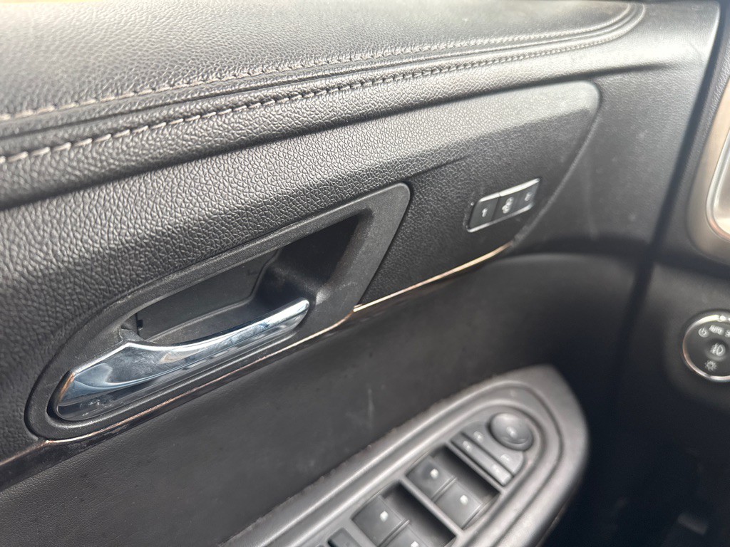 2015 GMC Acadia Image 14