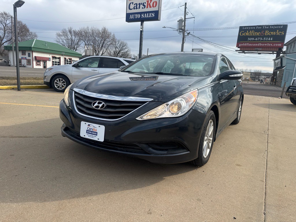 2014 Hyundai Sonata Image 1
