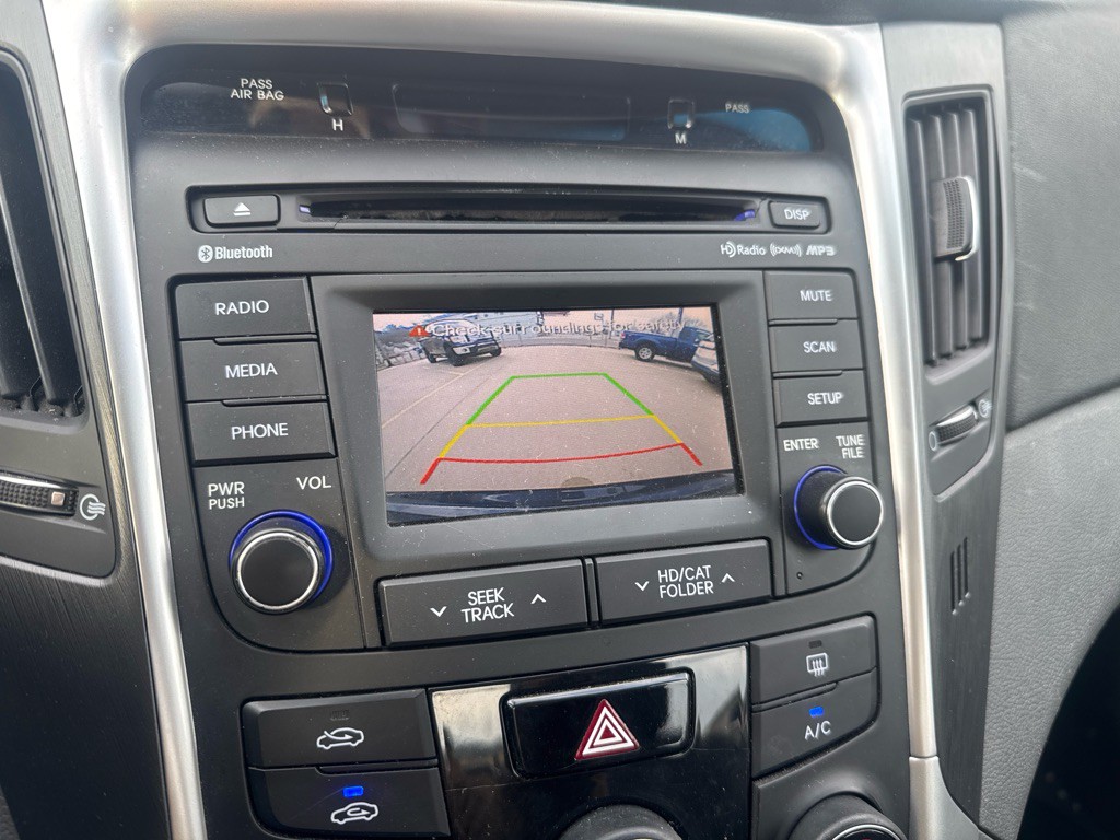 2014 Hyundai Sonata Image 9