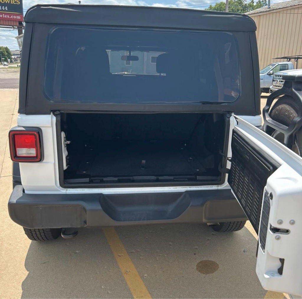 2020 Jeep Wrangler Unlimited Image 13