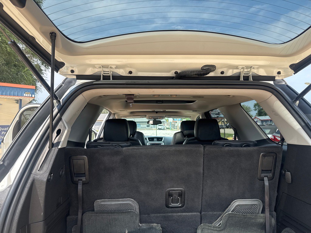 2014 GMC Acadia Image 16