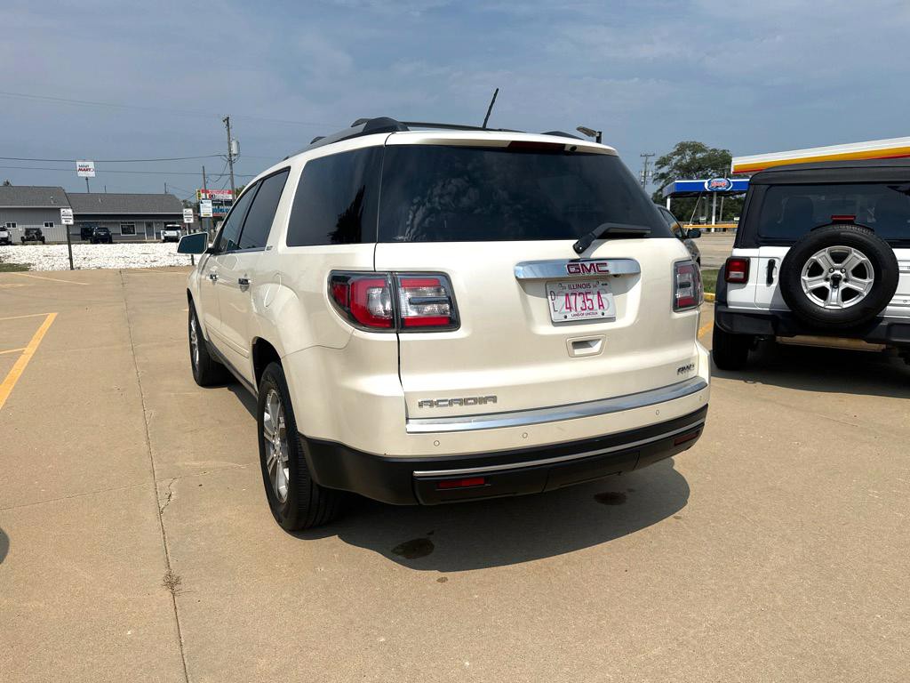2014 GMC Acadia Image 4
