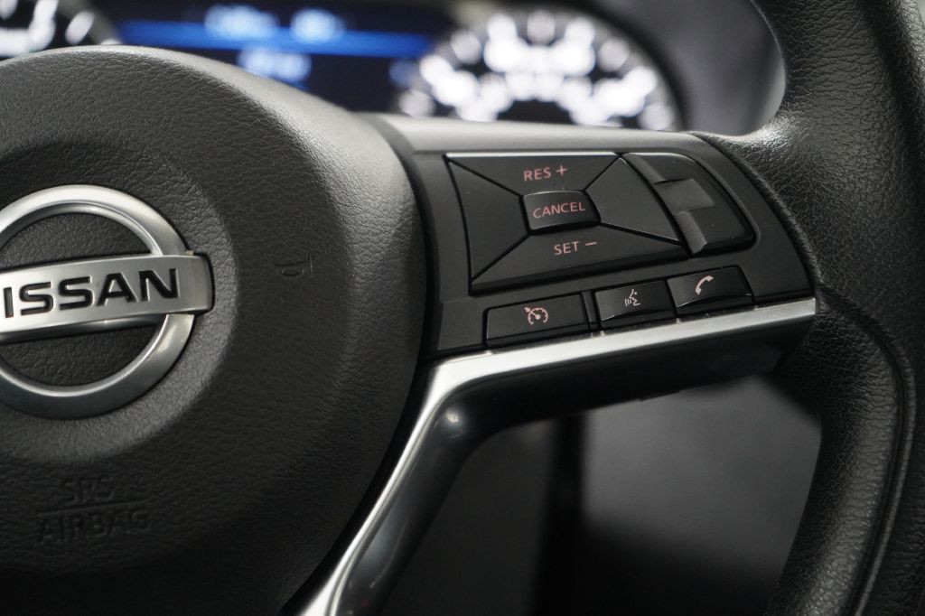 2021 Nissan Altima Image 26