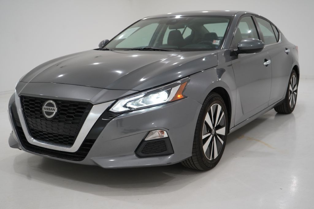 2021 Nissan Altima Image 34