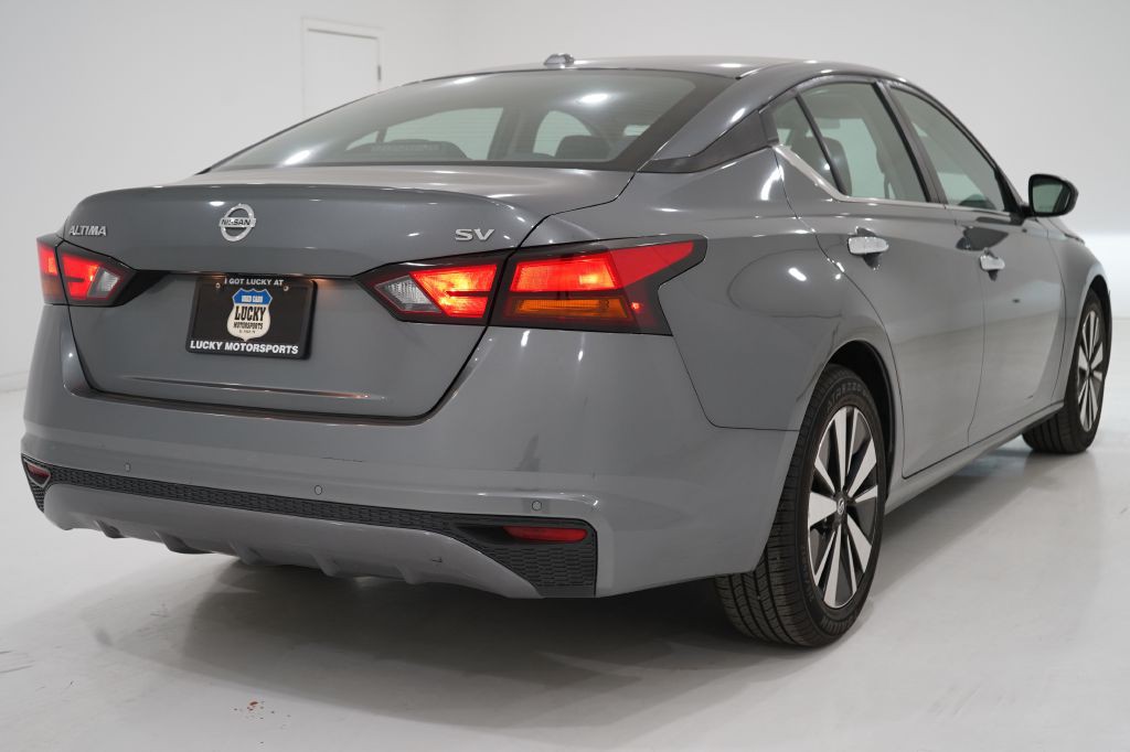 2021 Nissan Altima Image 37