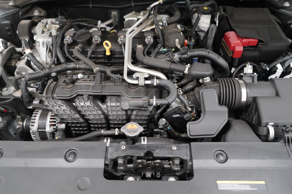 2021 Nissan Altima Image 38