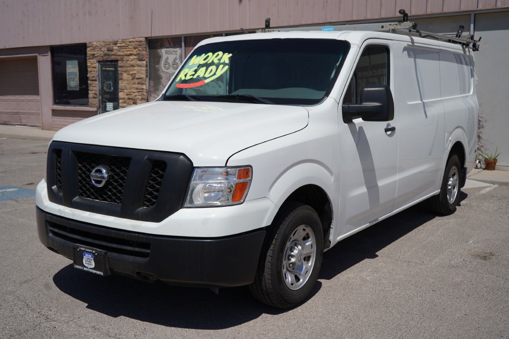 2021 Nissan NV Image 4