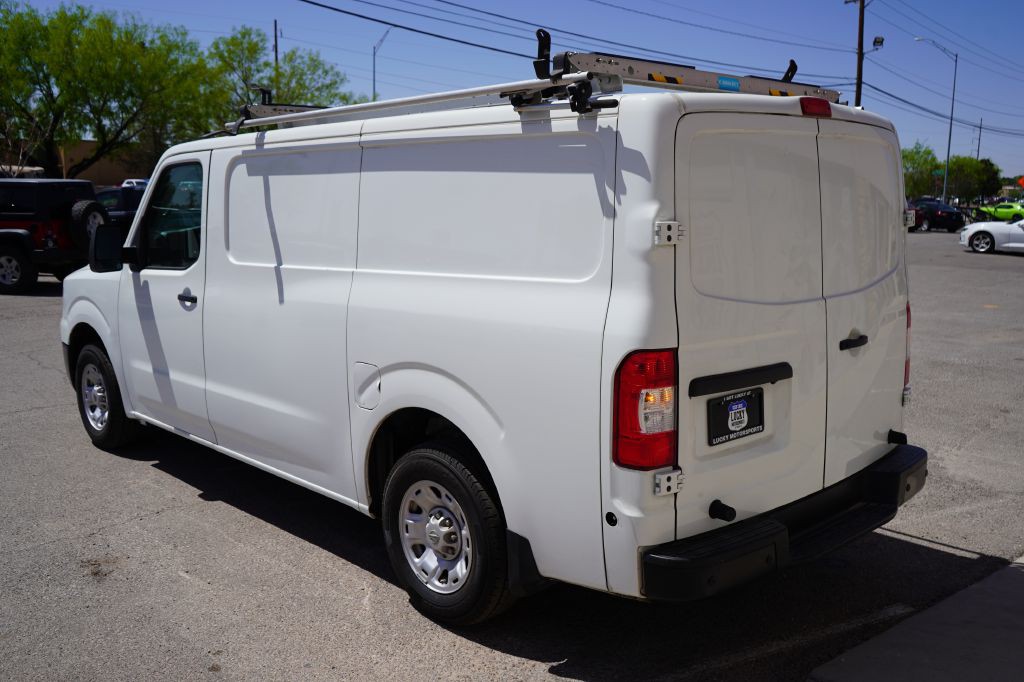 2021 Nissan NV Image 5