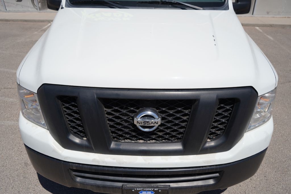 2021 Nissan NV Image 8