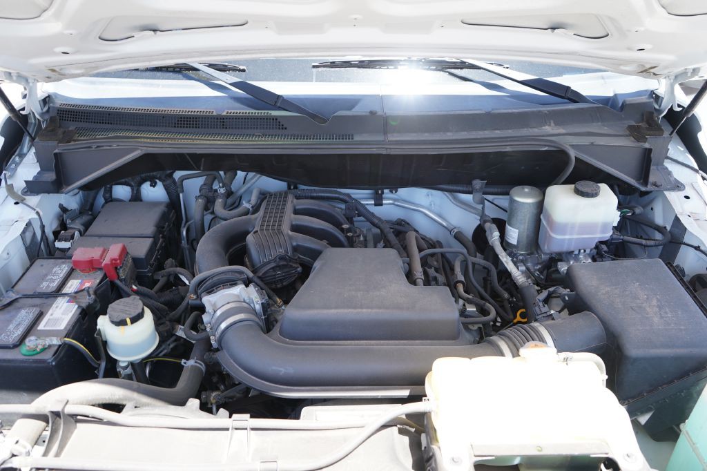 2021 Nissan NV Image 24