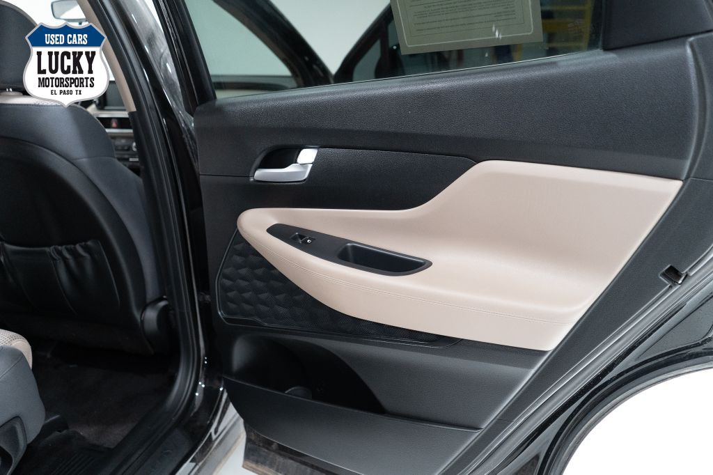 2019 Hyundai Santa Fe Image 16