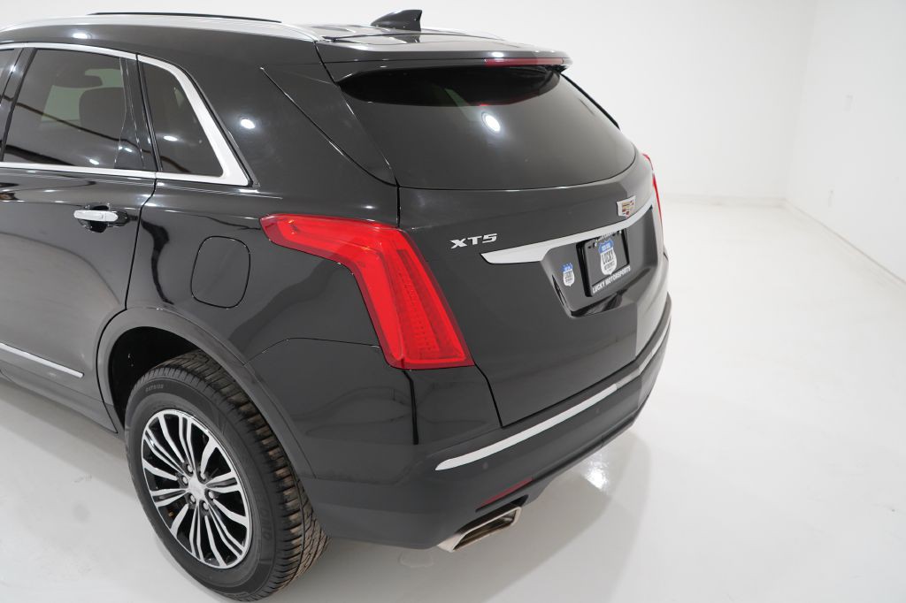 2019 Cadillac XT5 Image 5