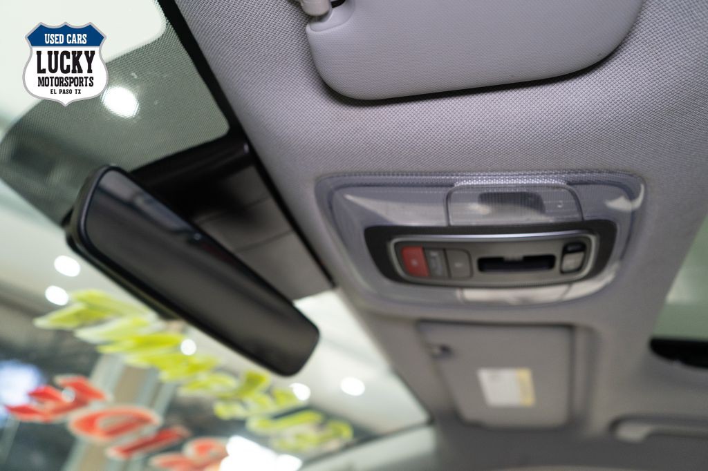 2022 Hyundai Elantra Image 21