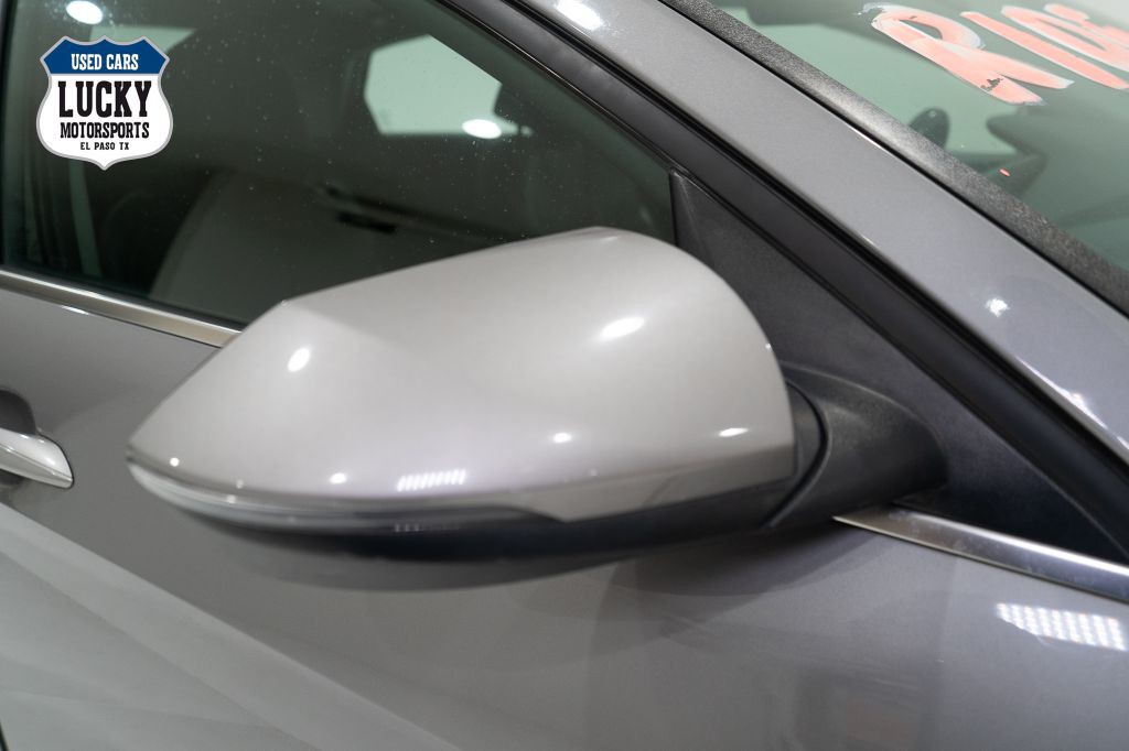 2022 Hyundai Elantra Image 42