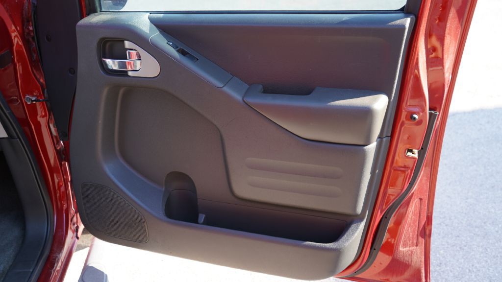 2018 Nissan Frontier Image 22