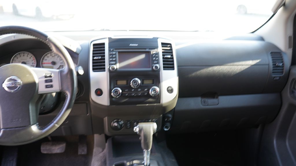 2018 Nissan Frontier Image 24