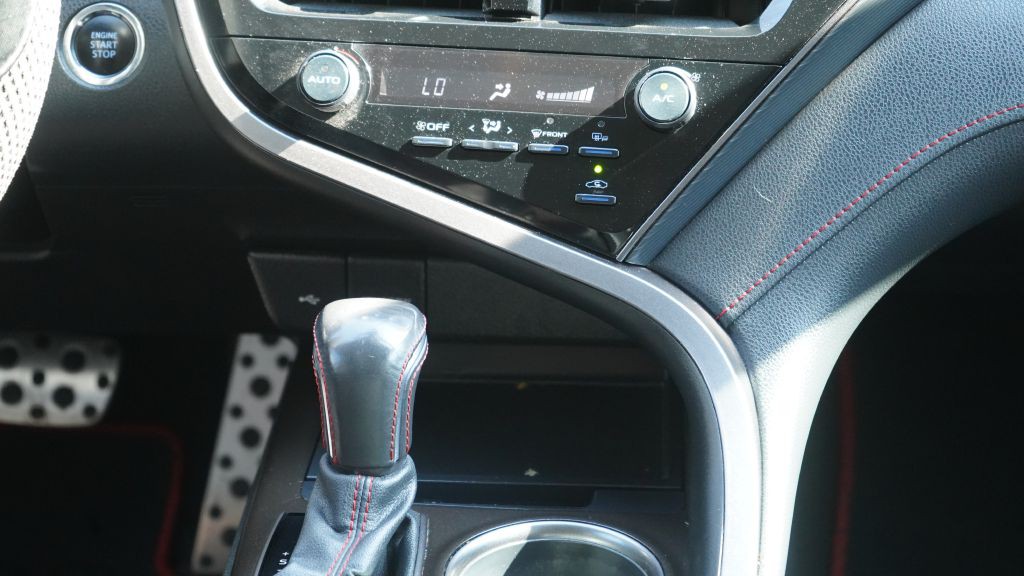 2021 Toyota Camry Image 29