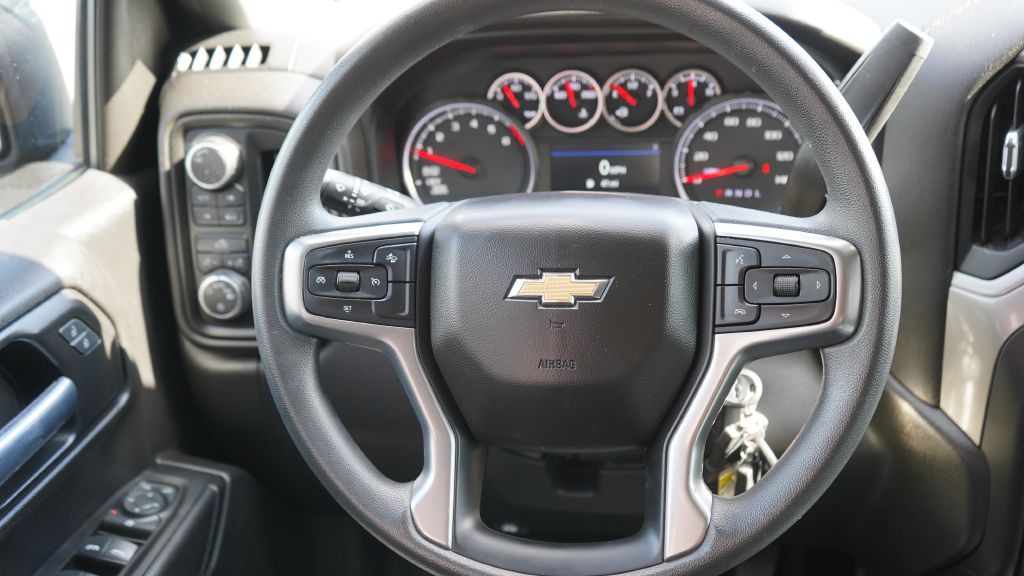 2022 Chevrolet Silverado 1500 Image 18