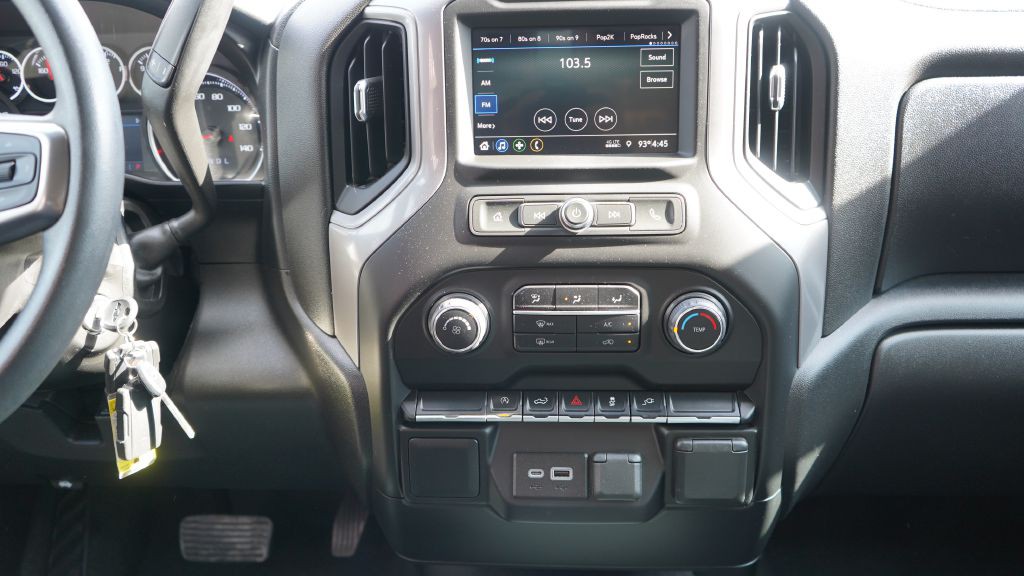 2022 Chevrolet Silverado 1500 Image 19