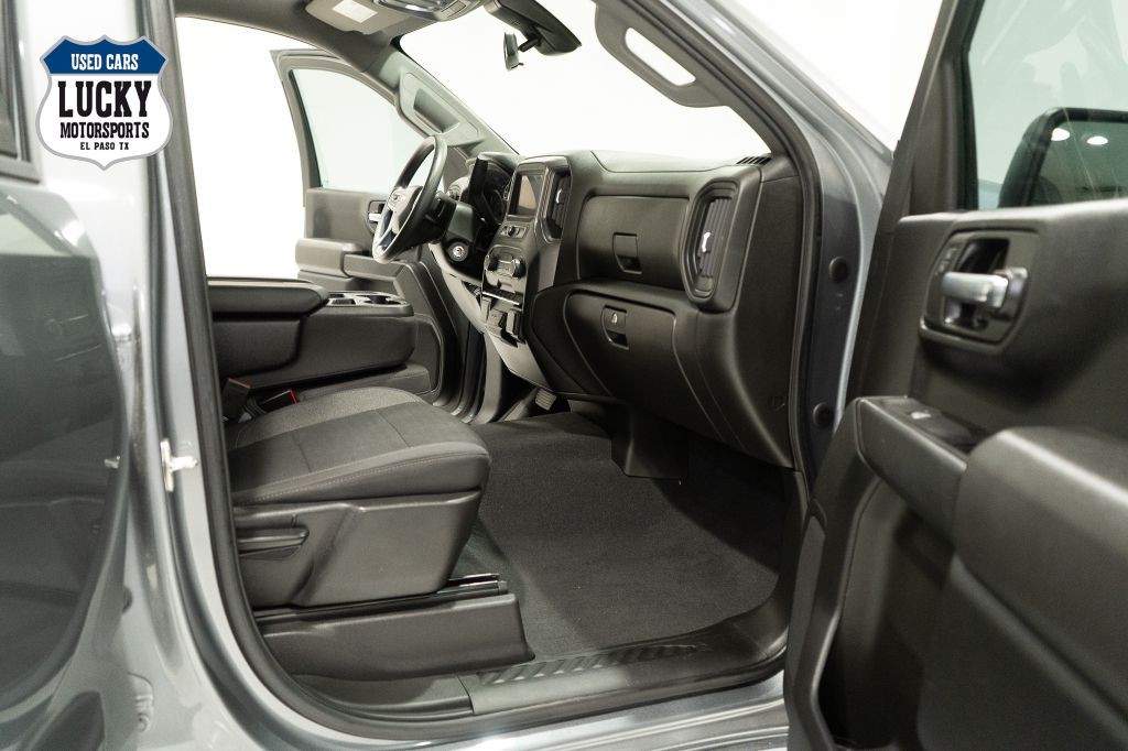 2022 Chevrolet Silverado 1500 Image 11