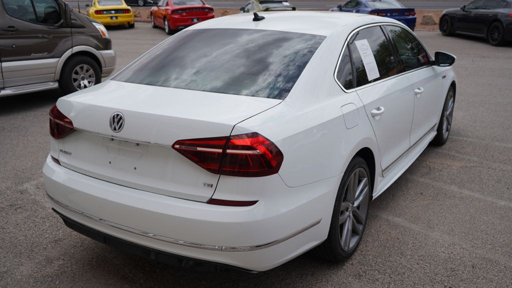 2017 Volkswagen Passat Image 7
