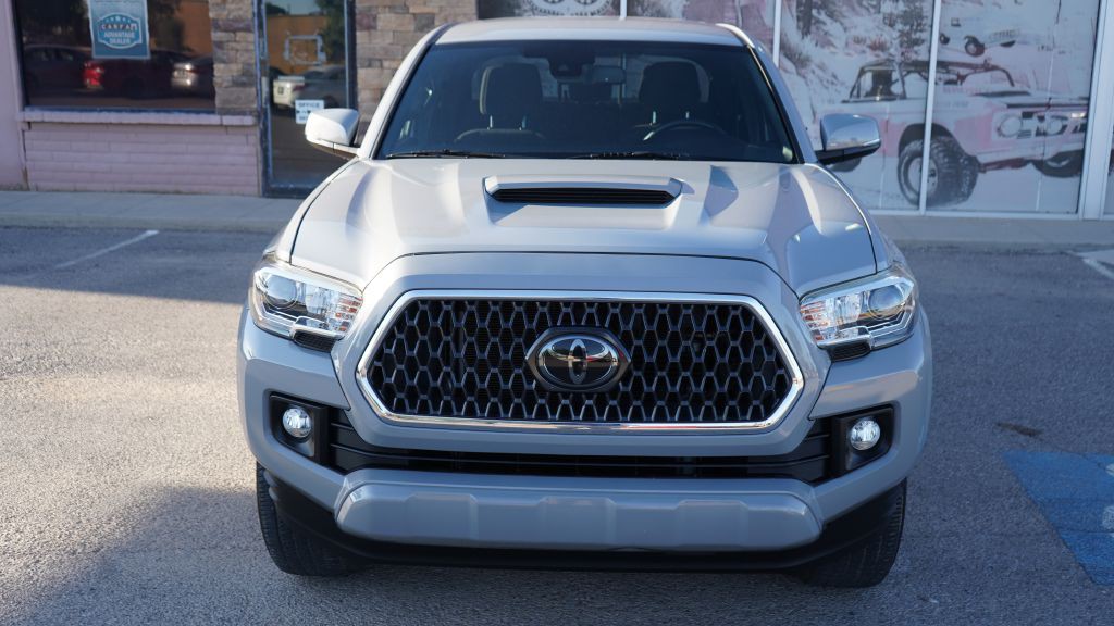 2018 Toyota Tacoma Image 3