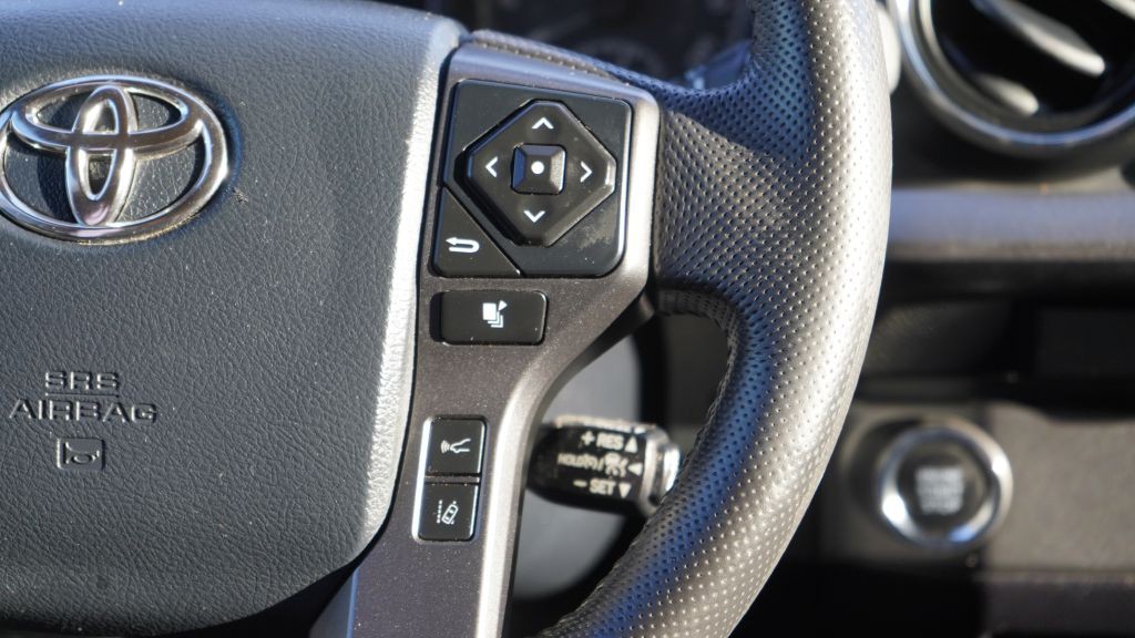 2018 Toyota Tacoma Image 25