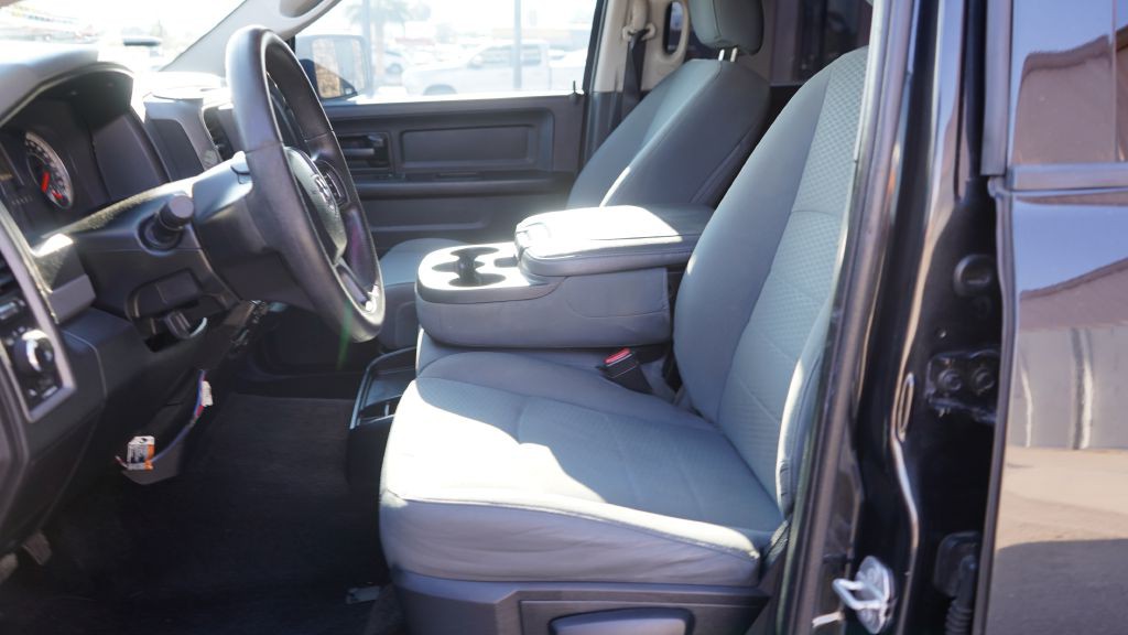 2016 RAM 1500 Image 16