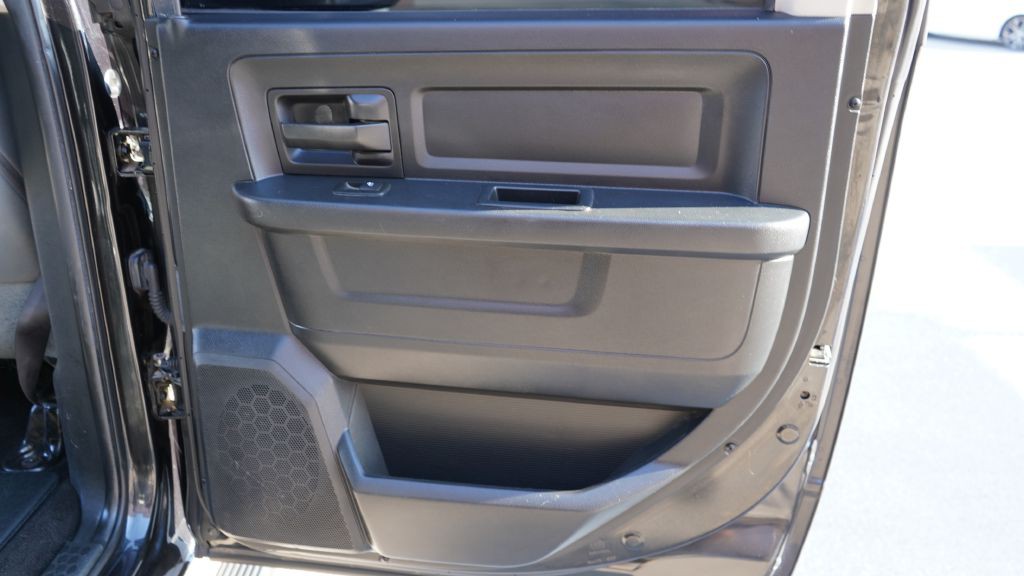 2016 RAM 1500 Image 19
