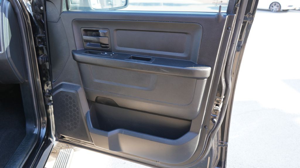 2016 RAM 1500 Image 21